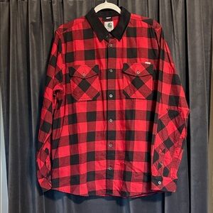 Like new - Carhartt Button-Up Shirt/jacket - vintage trucker style!